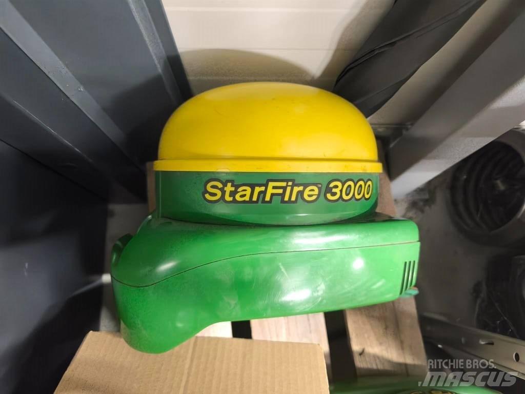 John Deere 6920 Tractors
