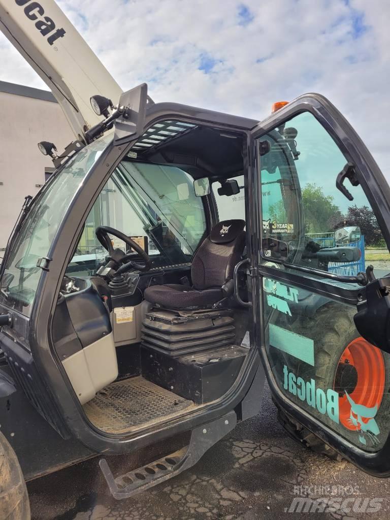 Bobcat TL 30.70 HB Telescopic Handlers