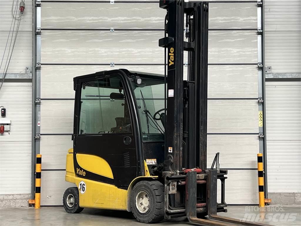 Yale ERP30VL Electric Forklifts