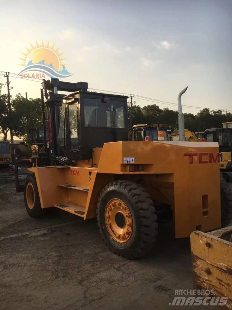 TCM FD 150 Diesel Forklifts