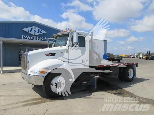 Peterbilt 337 Conventional Trucks / Tractor Trucks