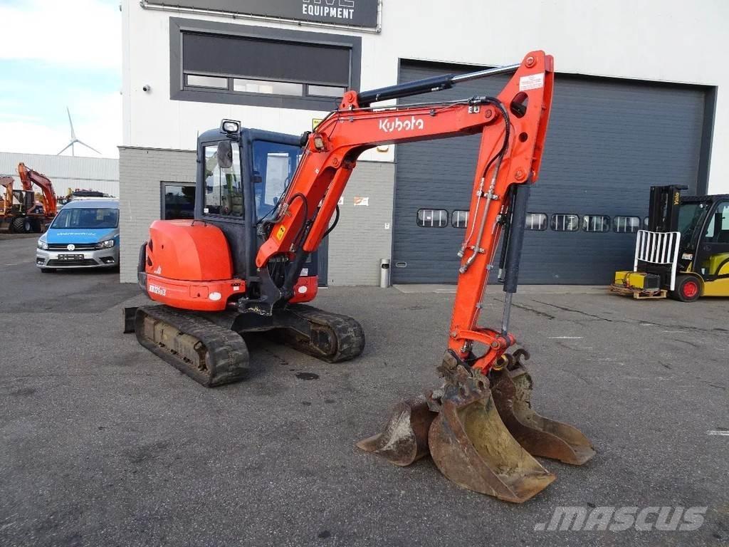 Kubota KX121-3 Mini Excavators <7t (Mini Diggers)