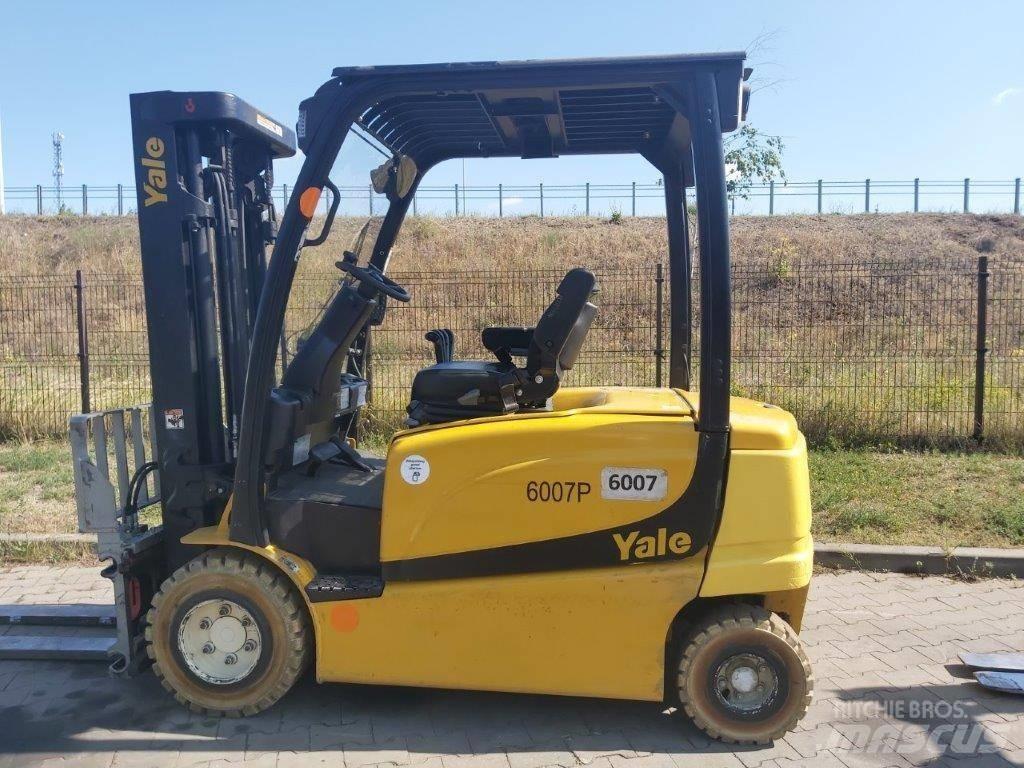 Yale ERP25VL Electric Forklifts