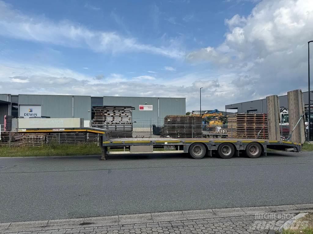 MAX Trailer 3 axle Lowboy Trailers