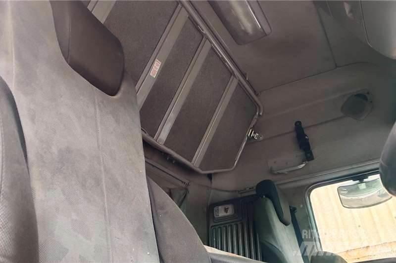 UD Quon GW 26-450 Other Trucks