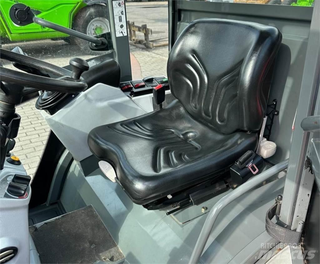 Kramer 5035 Mini Loader