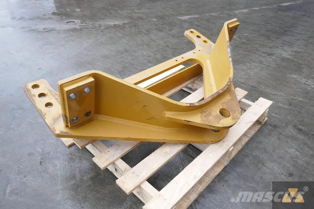 CAT 140M3 Drawbar Other Components