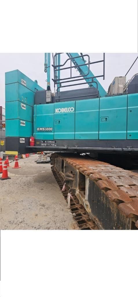Kobelco BMS1000 Crawler Cranes