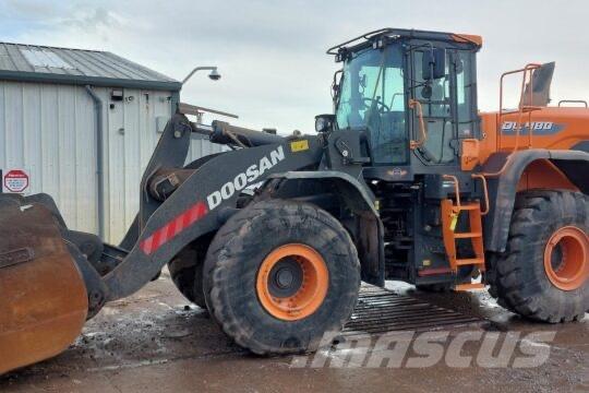 Develon DL 480-7 Backhoe Loaders