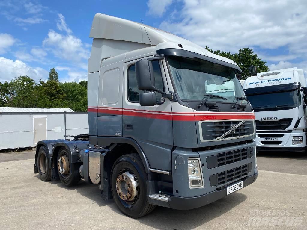Volvo FM 440 Conventional Trucks / Tractor Trucks