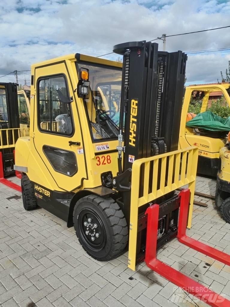 Hyster H 3.5UT Diesel Forklifts
