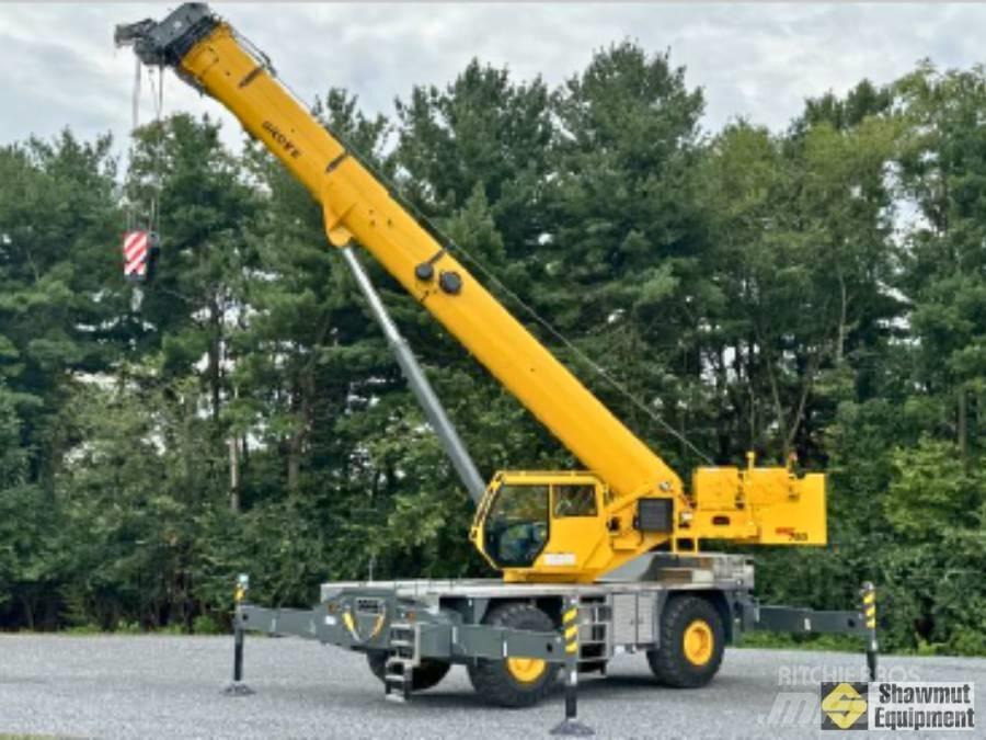 Grove GRT780 Rough Terrain Cranes