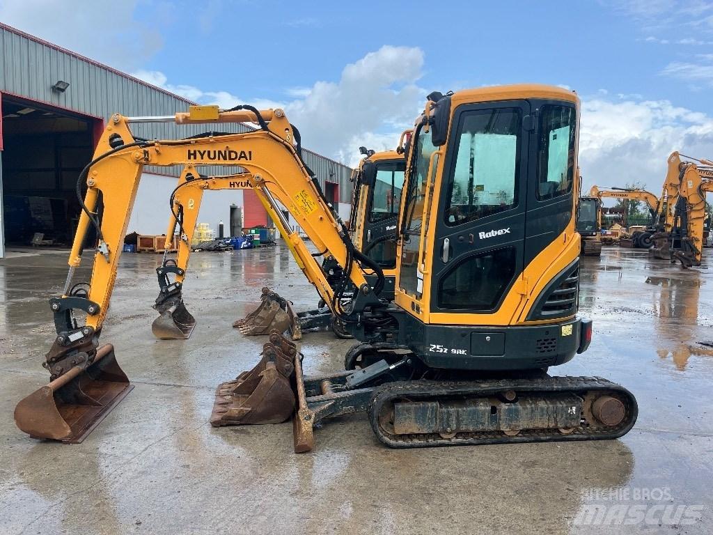 Hyundai R25Z-9 AK Mini Excavators <7t (Mini Diggers)