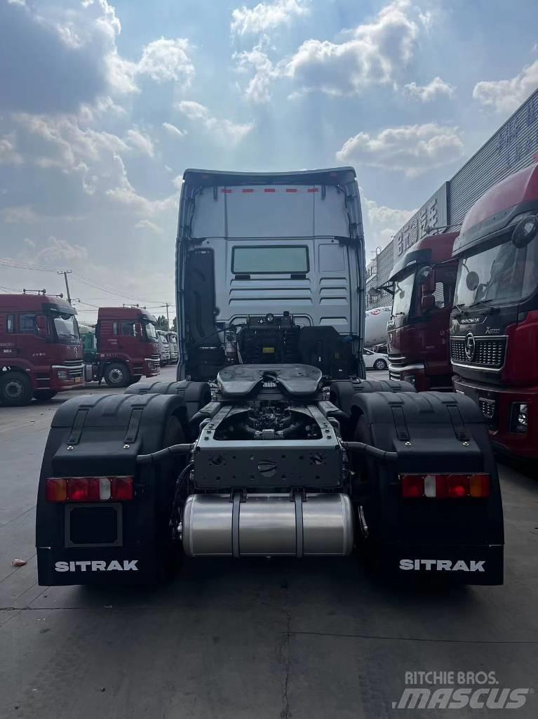 Sinotruk M1509 Conventional Trucks / Tractor Trucks