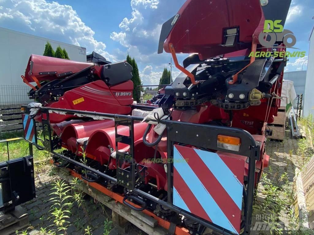 Case IH 4406F 75 Combine Attachments