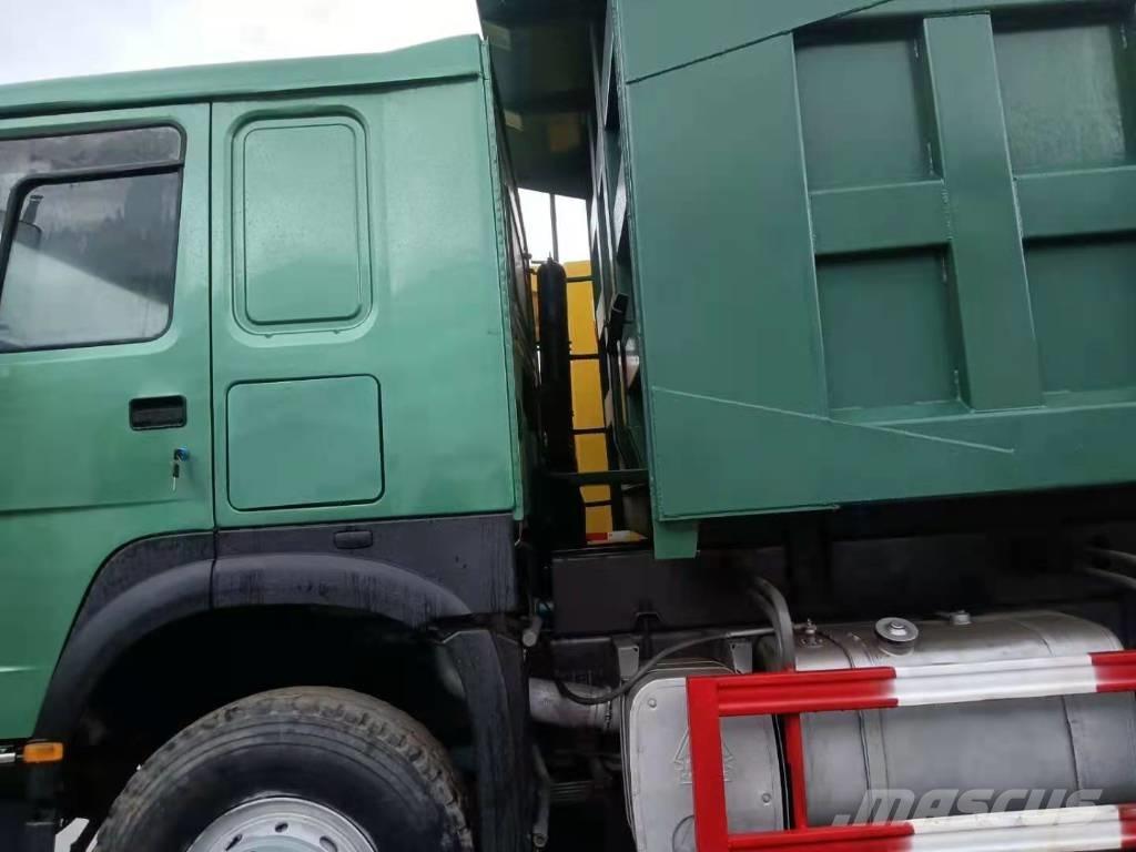 Howo 375 6x4 Dump Trucks