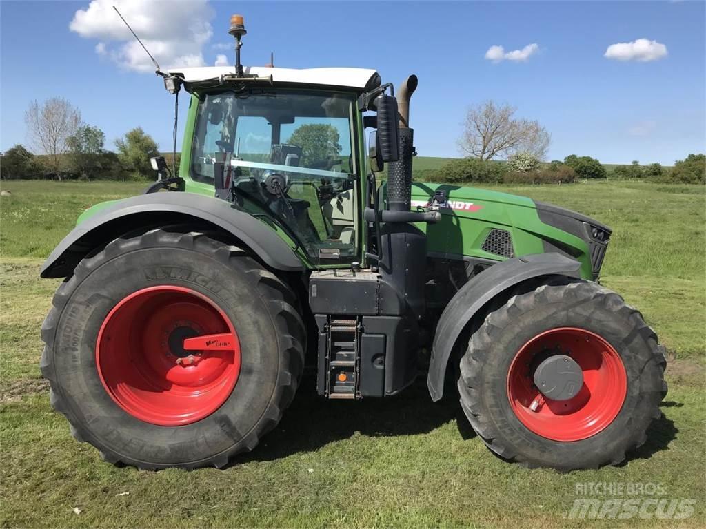 Fendt 936 Vario Tractors
