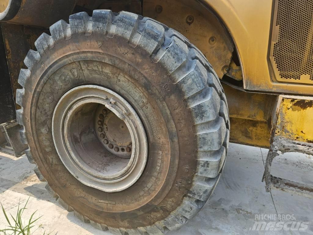 CAT 972 H Wheel Loaders