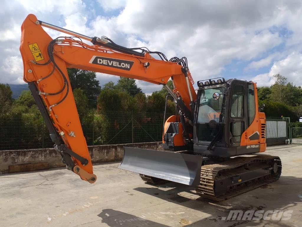 Develon DX 140 LCR-7 Crawler Excavators