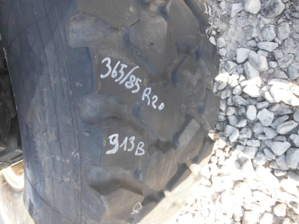 Michelin 365/85R20 Tires, wheels and rims
