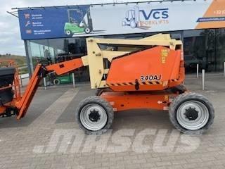JLG 340 AJ Articulated boom lifts