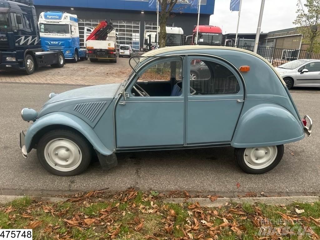 Citroën ? 2CV Automobiles / SUVS