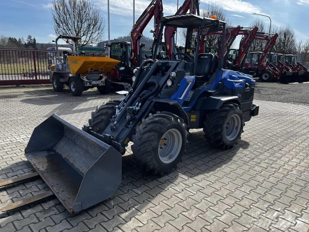 Multione 11.6 K Skid Steer Loaders