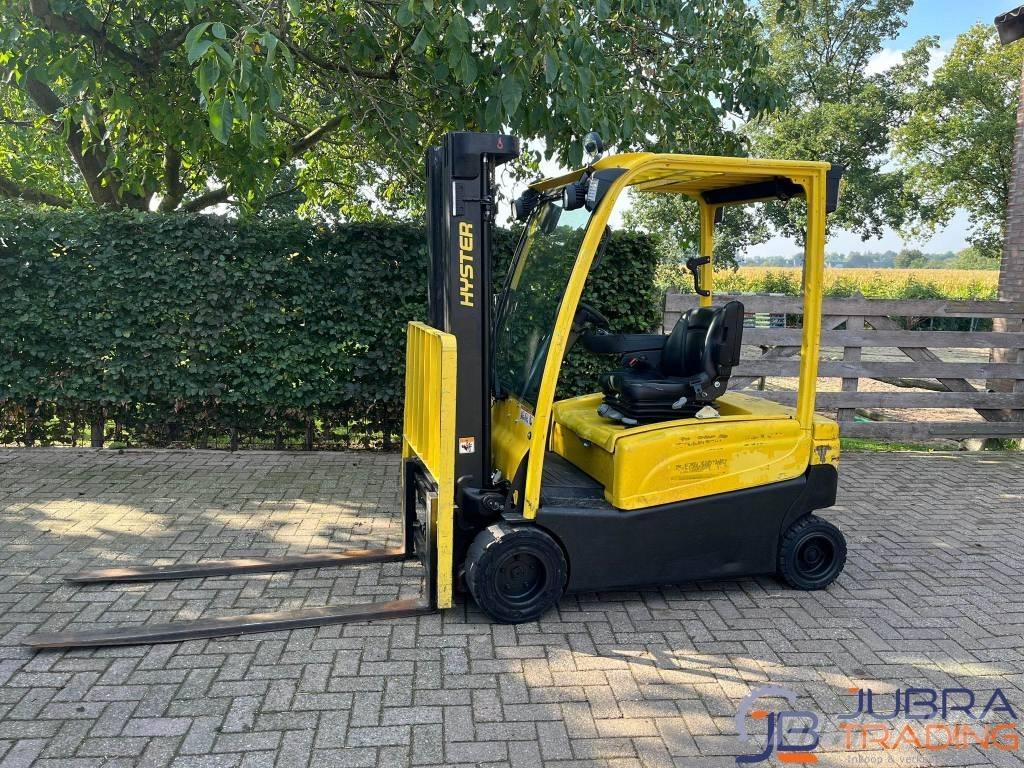 Hyster J2.0XN LWB Electric Forklifts