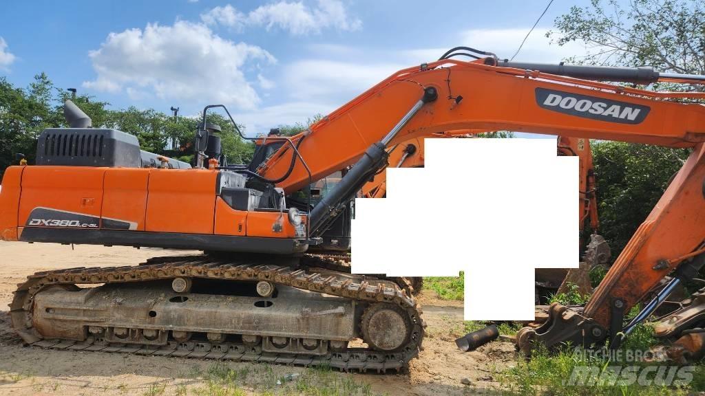 Doosan DX 300 LCA Crawler excavators