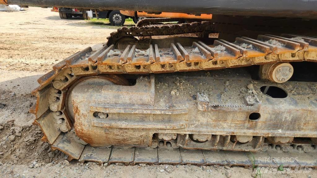 Doosan DX 300 LCA Crawler excavators