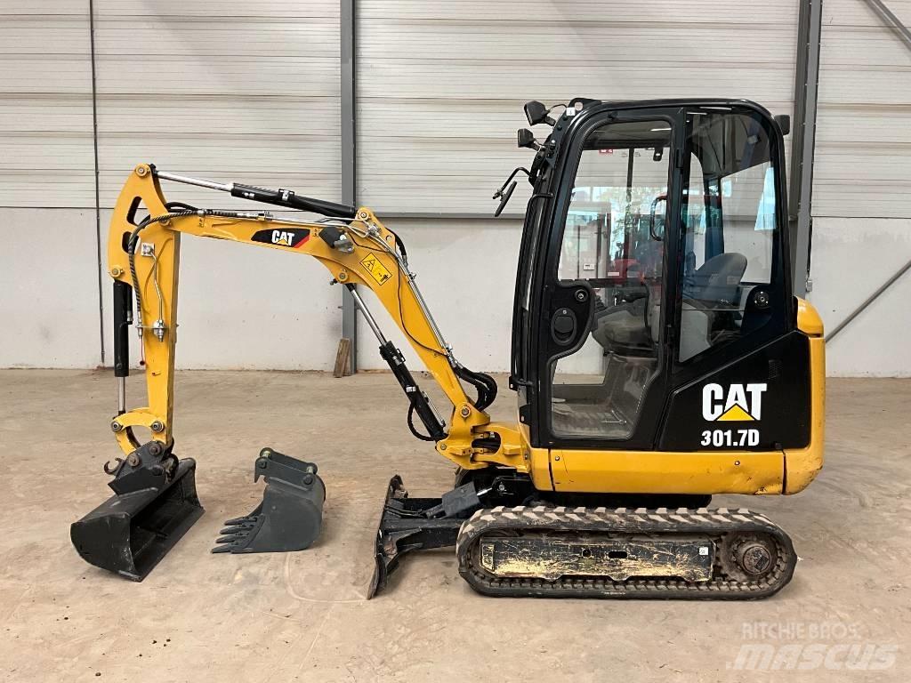 CAT 301.7 D Mini Excavators <7t (Mini Diggers)