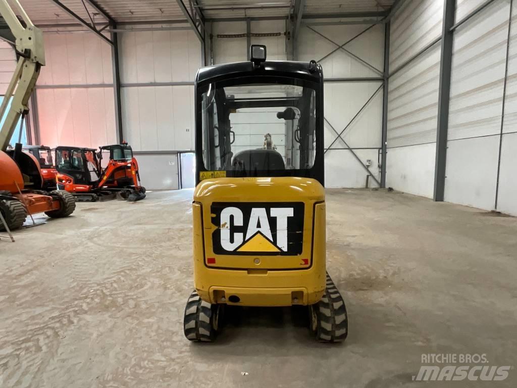 CAT 301.7 D Mini Excavators <7t (Mini Diggers)