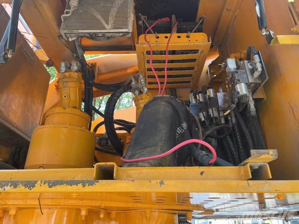 Sany 1000S Mobile and all terrain cranes