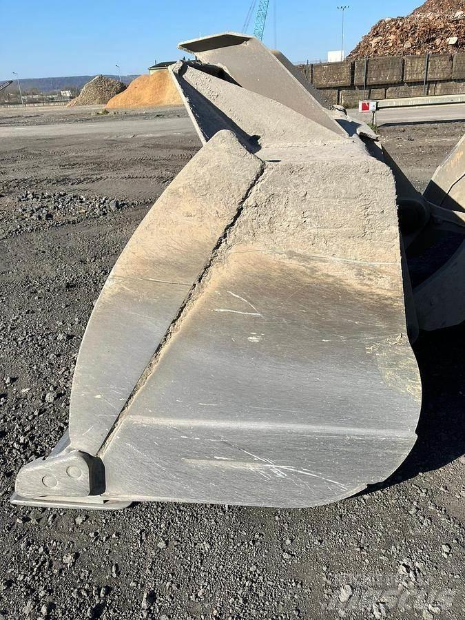 CAT 966MXE Buckets