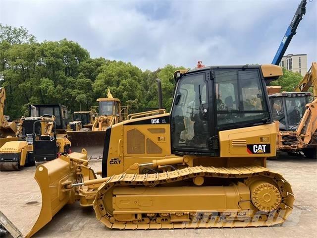 CAT D 5 K Crawler dozers