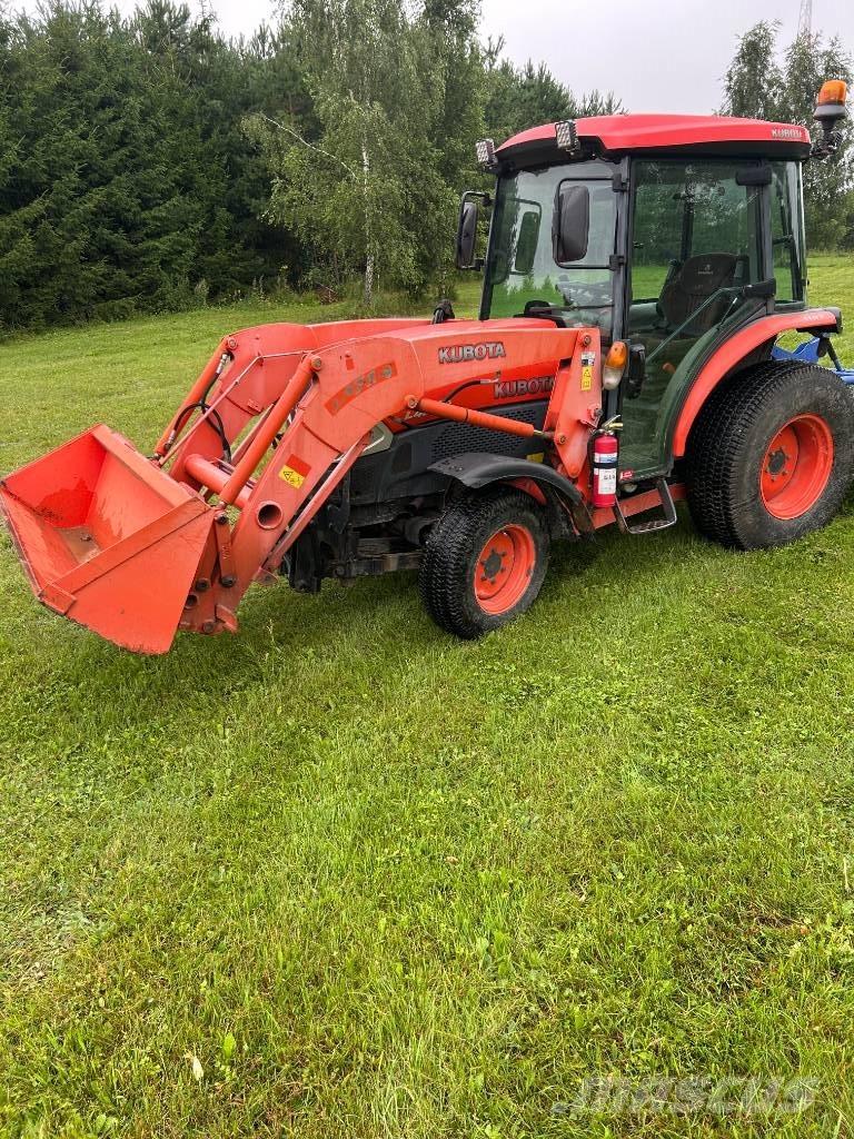 Kubota L 4240 Compact tractors