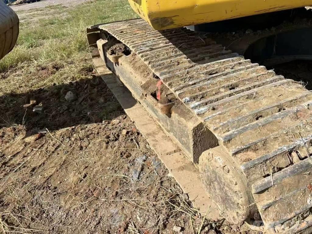 Komatsu PC 200 Crawler Excavators