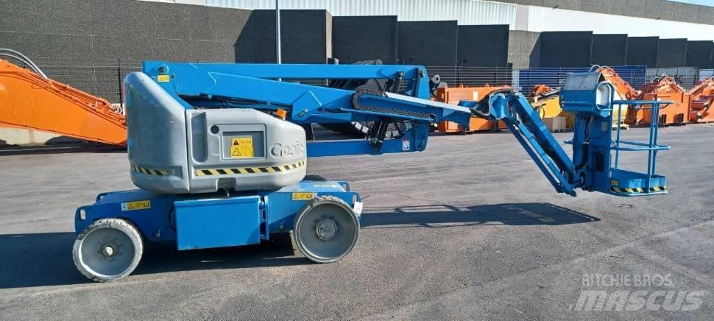 GENIE Z-40/23N RJ Articulated boom lifts