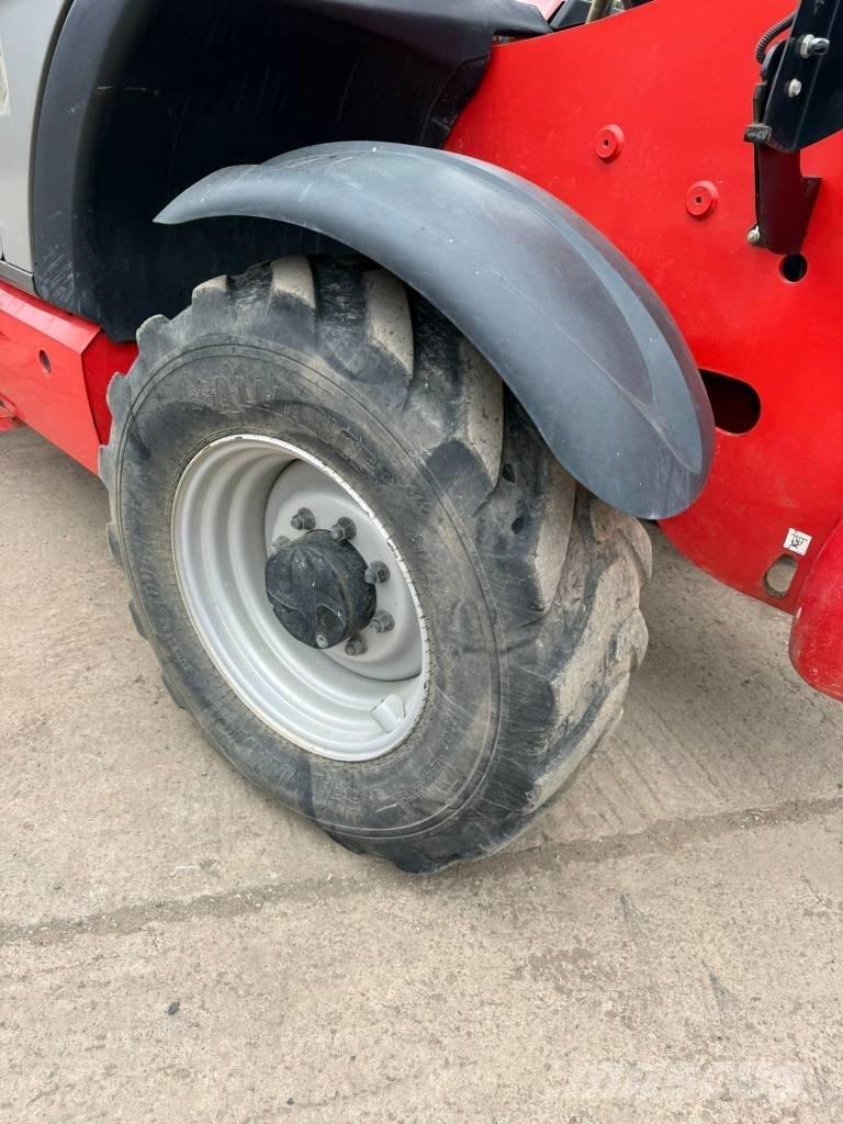 Manitou MT 1440 Telescopic Handlers