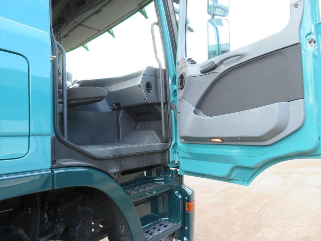 Mercedes-Benz 6X4 Log trucks