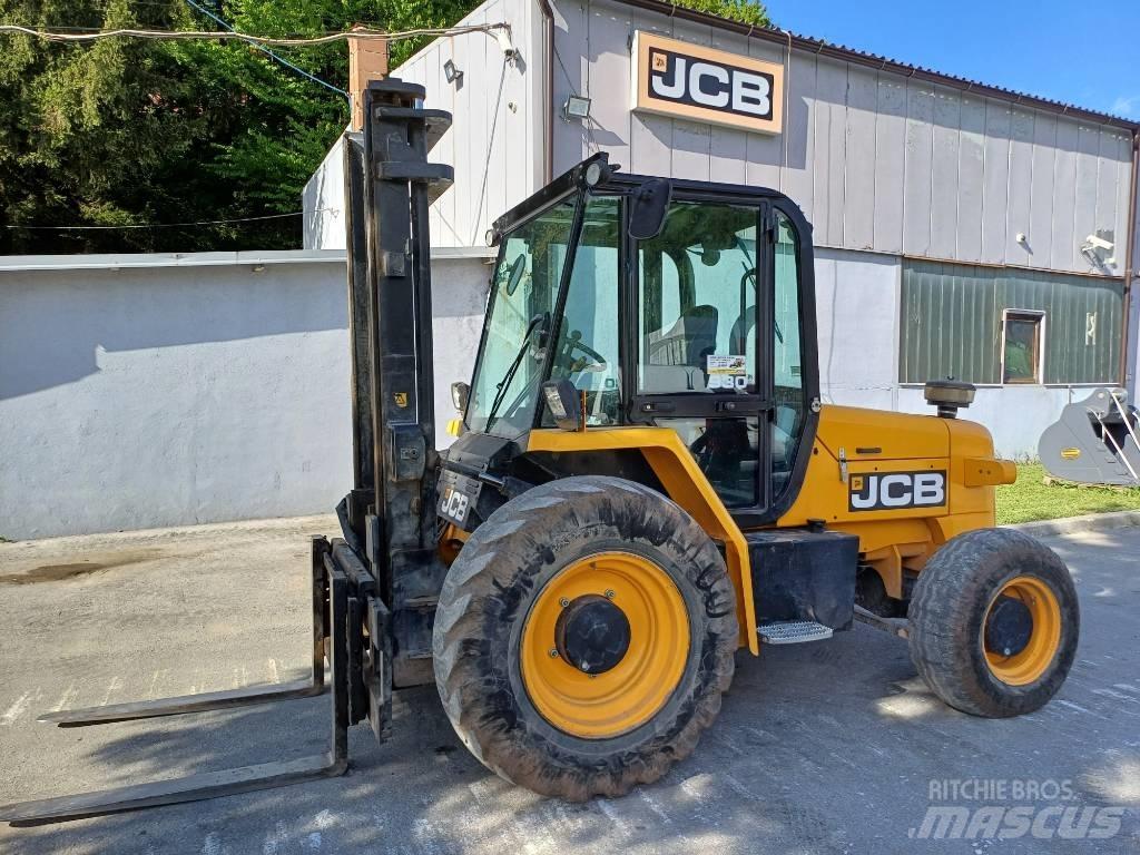 JCB 930-2 Rough Terrain Trucks