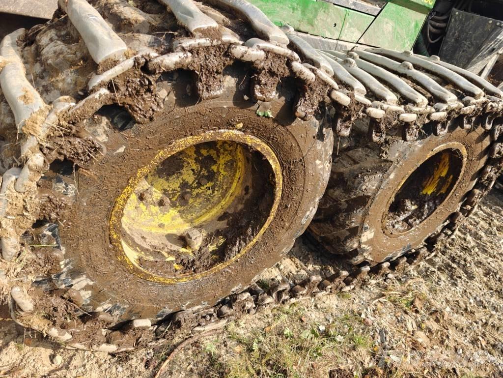 John Deere 1010 G Forwarders