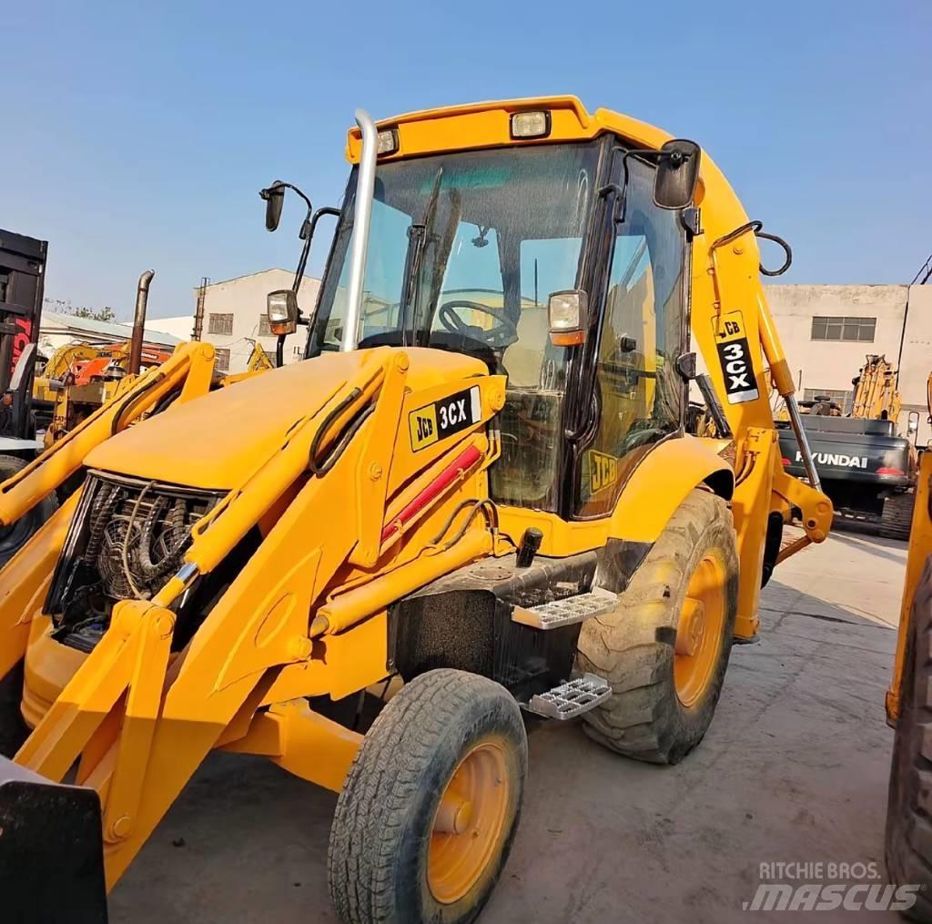JCB 3 CX Backhoe Loaders
