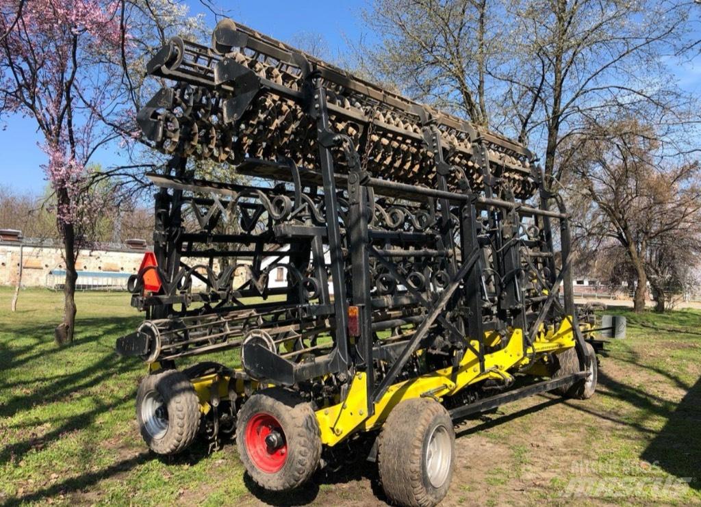 Bednar Swifter 12000 Chain Harrows