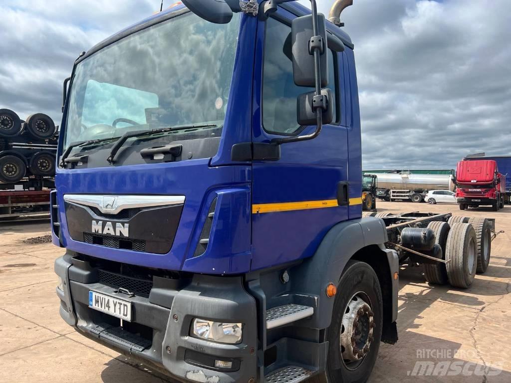 MAN TGM 26.340 Cab & Chassis Trucks