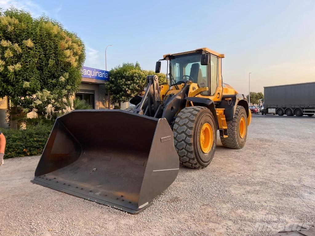 Volvo L120H Wheel Loaders