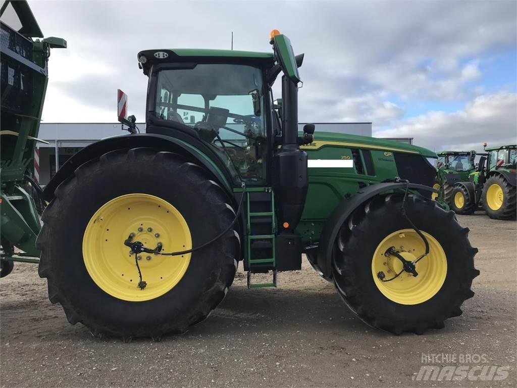 John Deere 6R 250 Tractors