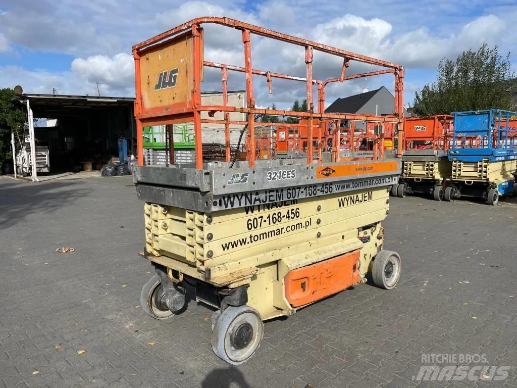 JLG 3246 ES Scissor Lifts