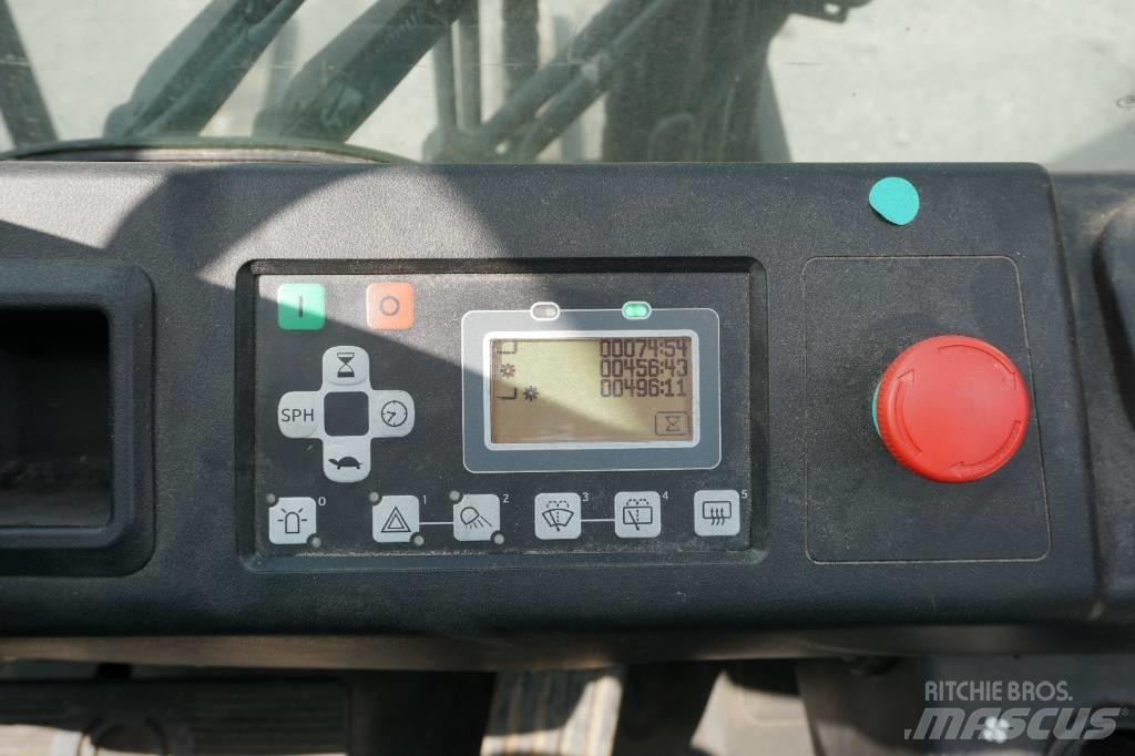 Toyota 8FBMKT25 Electric Forklifts