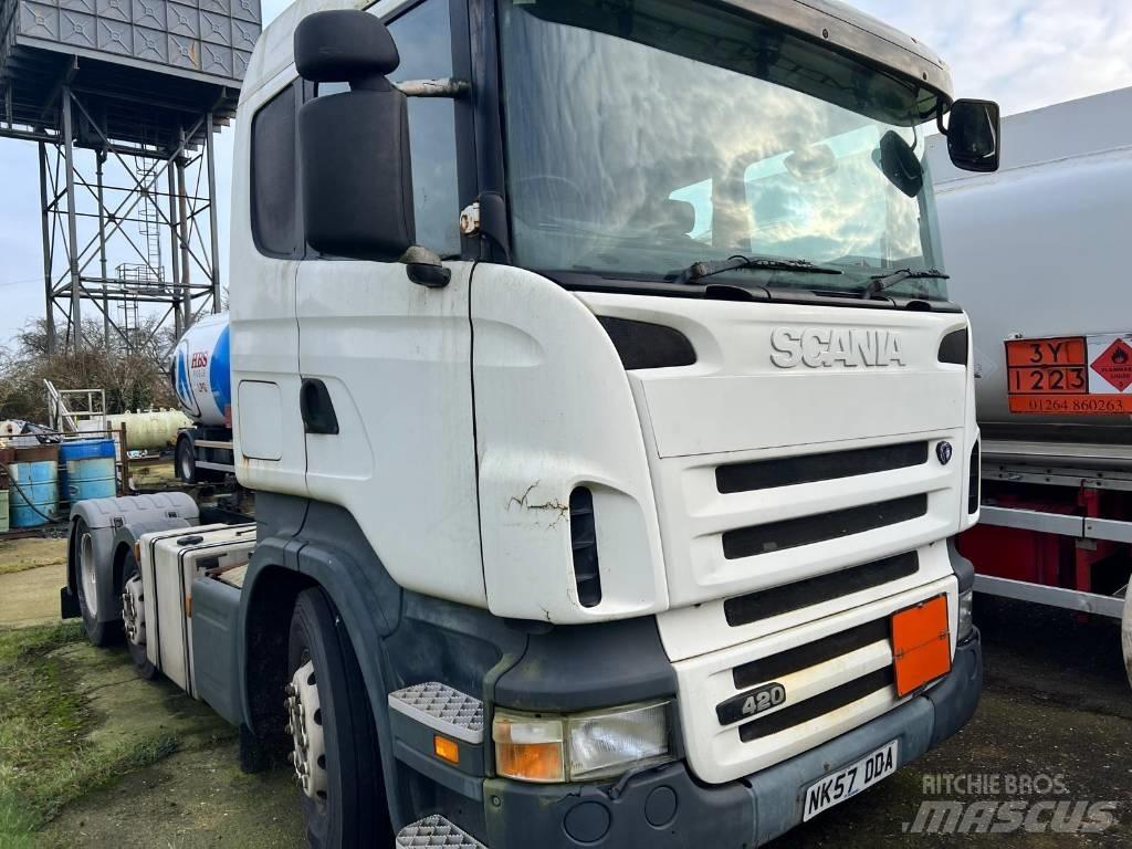 Scania R 420 Conventional Trucks / Tractor Trucks